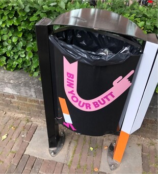 Help mee de buurt op te ruimen? / Help to clean up the neighbourhood 
