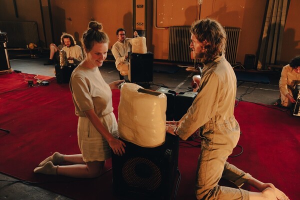 Mijn zus, te paard in Park Matilo / My Sister, on Horseback in Park Matilo