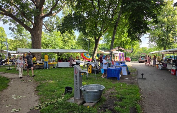 Natuur- en Ambachtenmarkt op de Zoeterwoudsesingel / Nature and Crafts Market on the Zoeterwoudsesingel