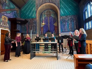 Vocaal ensemble Mrs Darcy (in Oud-Katholieke Kerk) / Vocal ensemble Mrs Darcy (In Old Catholic Church)
